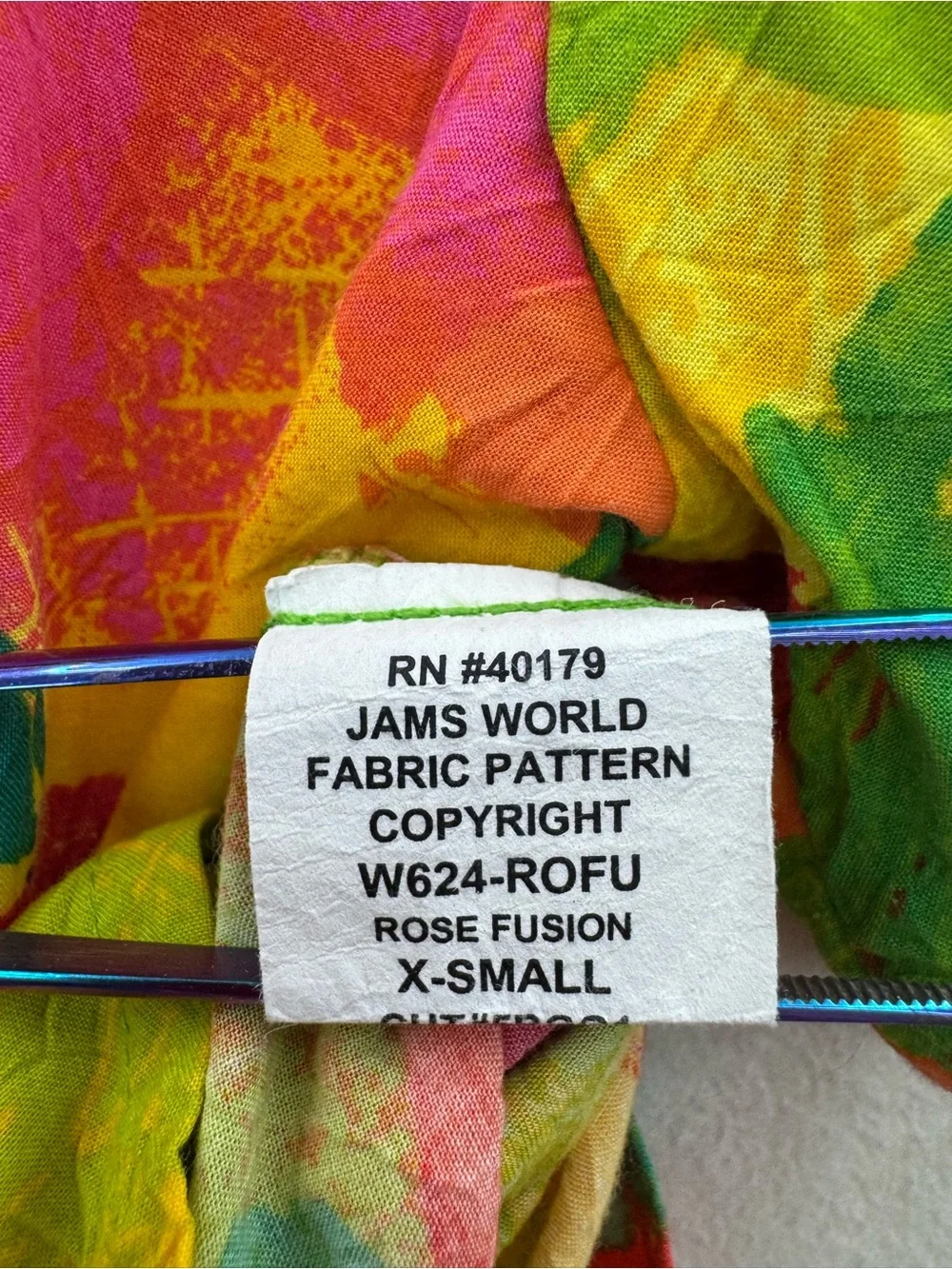 Jams World Women’s XS Camp Shirt Pattern Rose Fusion